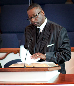 Rev. Keith Reynolds at pulpit